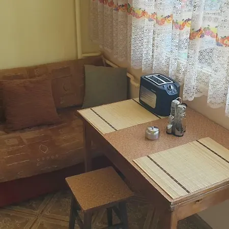 Tonio Apartment *
